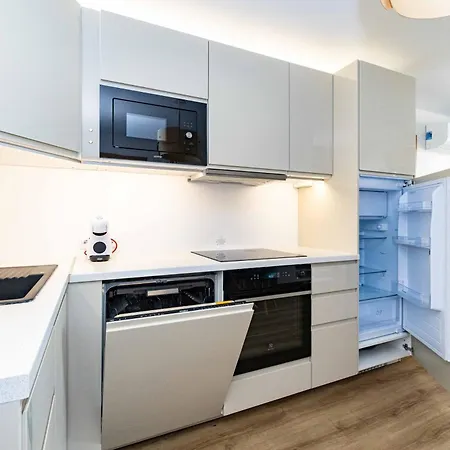 Mano Sventove, By Cohost Апартаменти