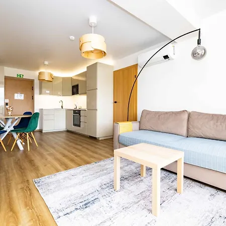 Mano Sventove, By Cohost