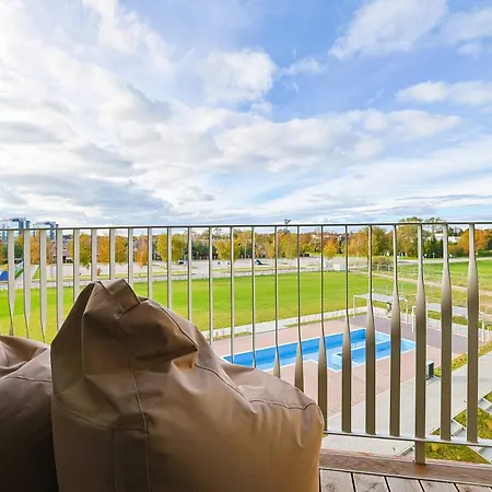 Mano Sventove, By Cohost