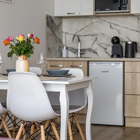 Mano Sventove, By Cohost Апартаменти