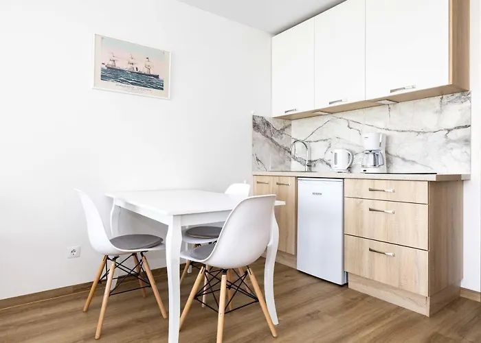 Mano Sventove, By Cohost Apartment