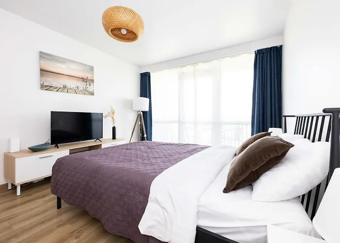 Mano Sventove, By Cohost * פלאנגה