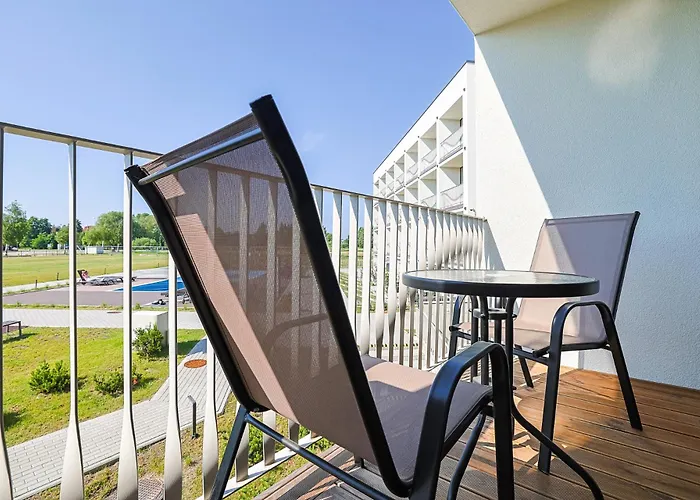 Mano Sventove, By Cohost